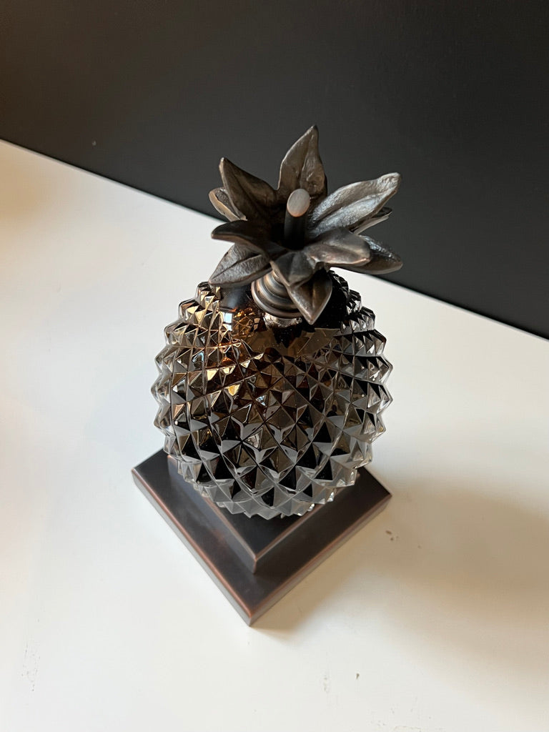 Pineapple Bookend Black top view