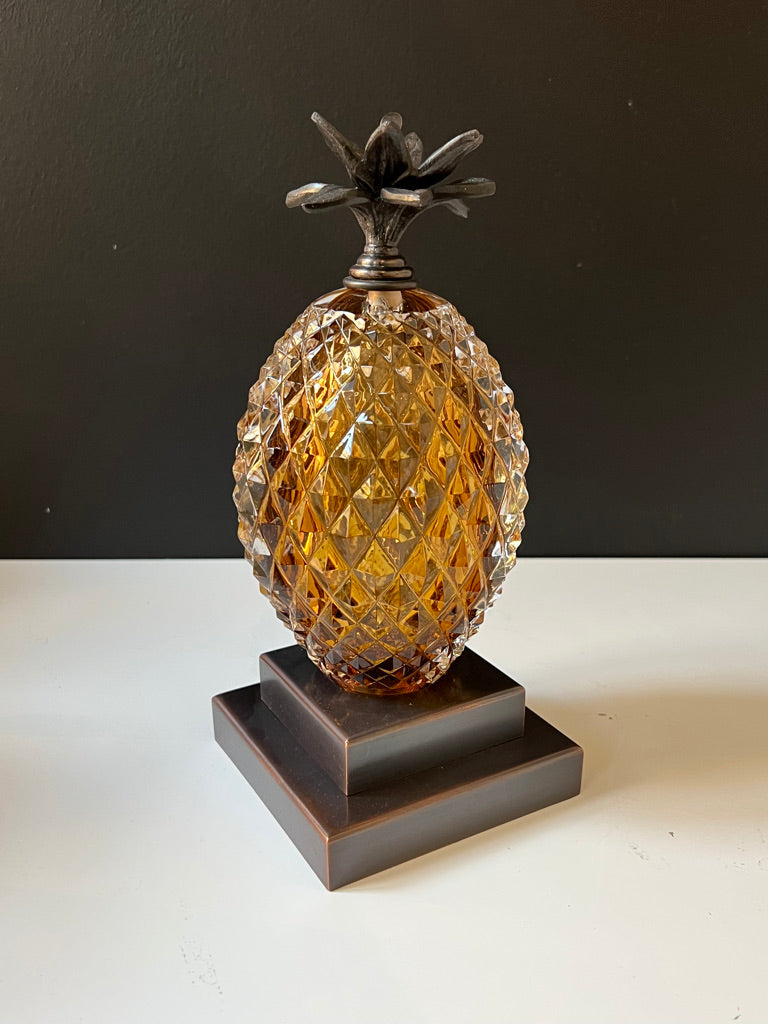 Pineapple Bookend Amber on b/w background