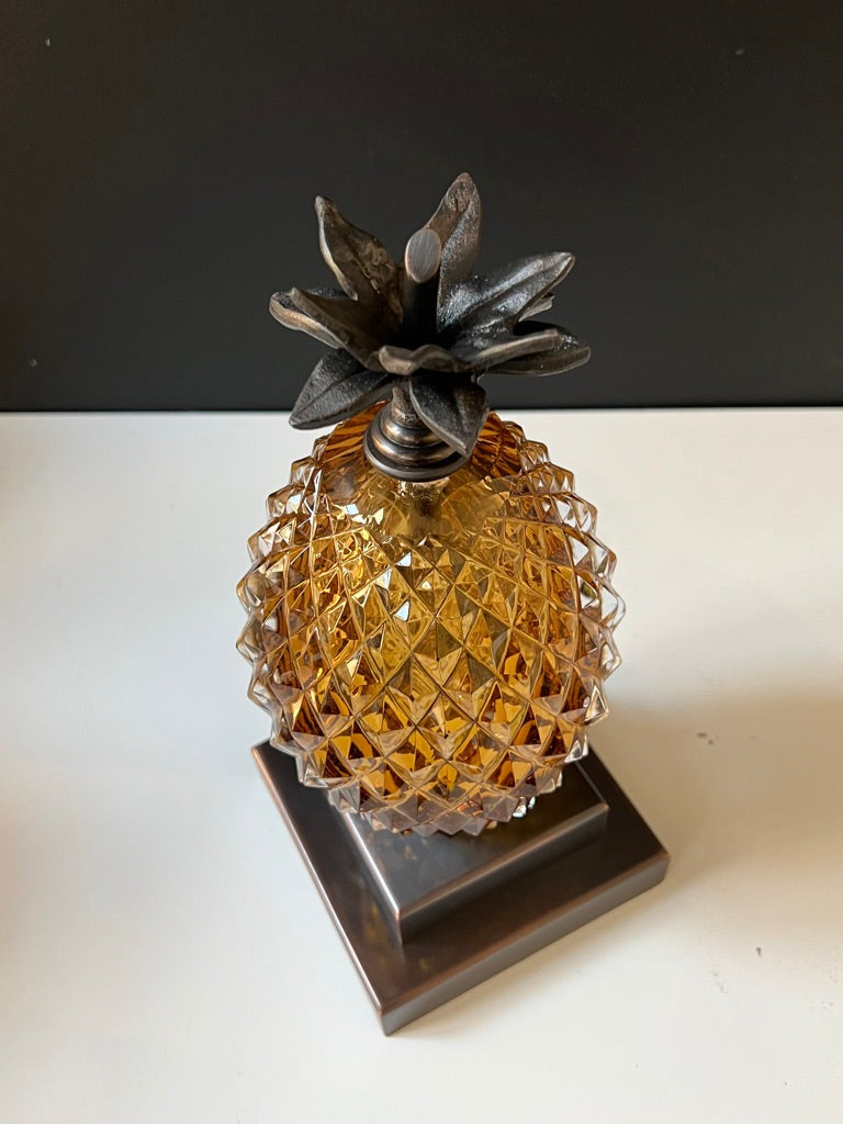Pineapple Bookend Amber top view