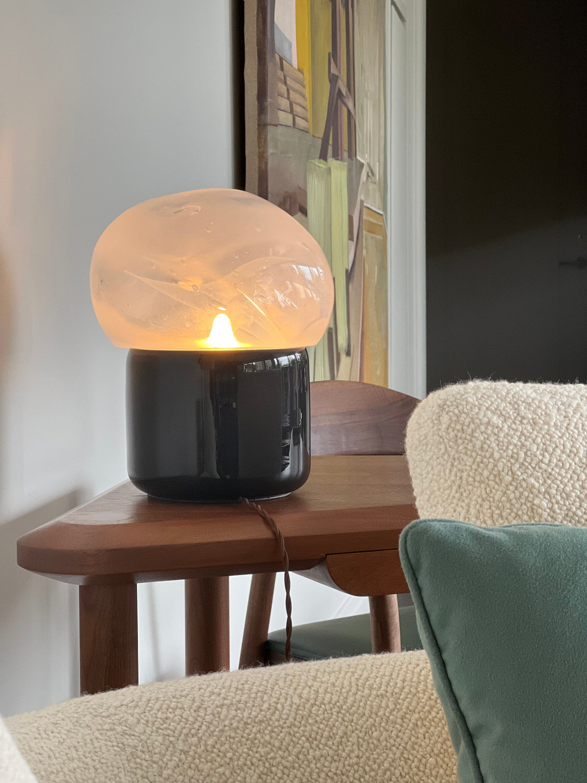 Cotton Candy Table Lamp Black and Alabaster turned on
